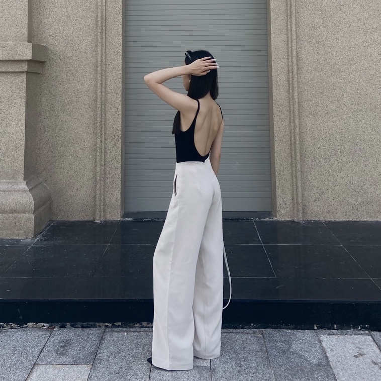 Bodysuit nữ hở lưng màu đen, Best Seller là min - LOW BACK BODYSUIT