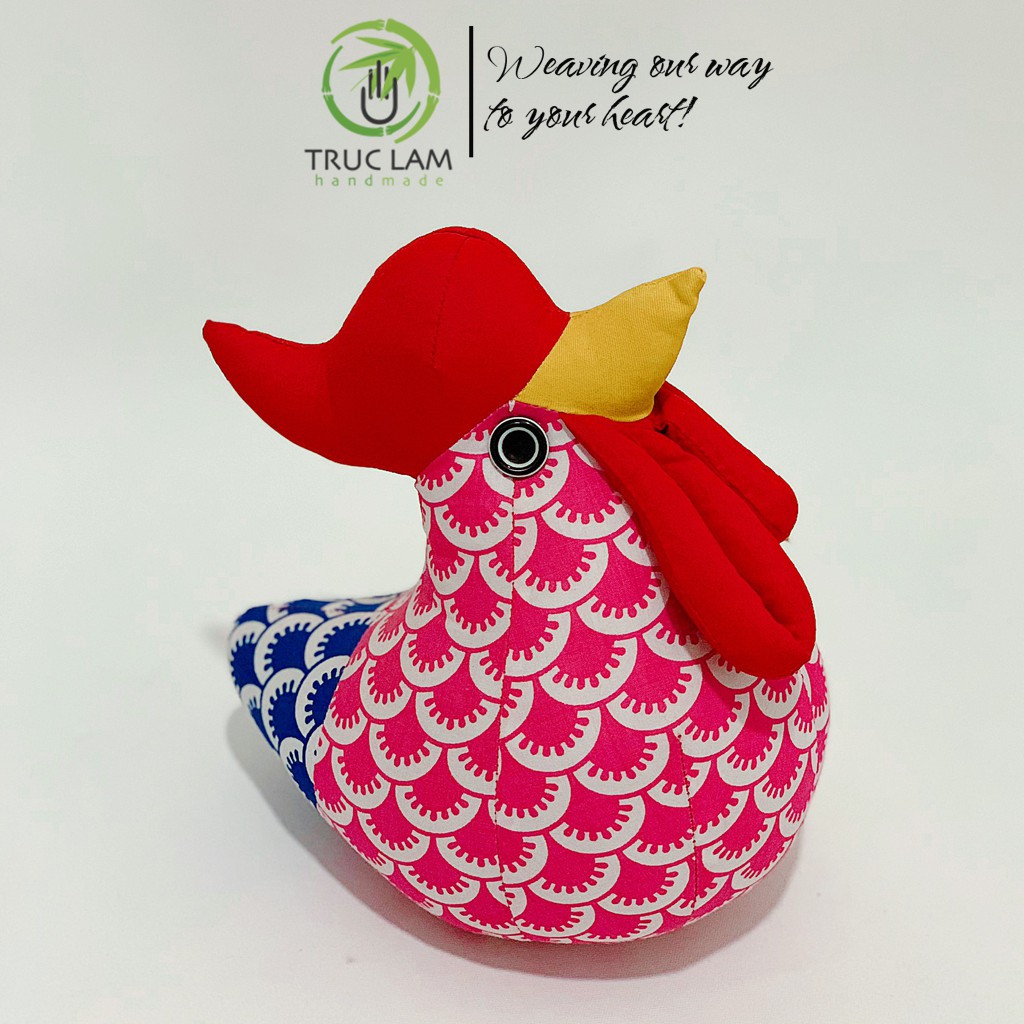 Đồ Chơi Cho Bé Thú Nhồi Bông Hình Con Gà Đuôi Nhọn Vải Hoa Bông Gòn Cao Cấp – Trúc Lâm Handmade