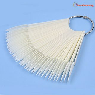 MÓNG QUE NHỌN