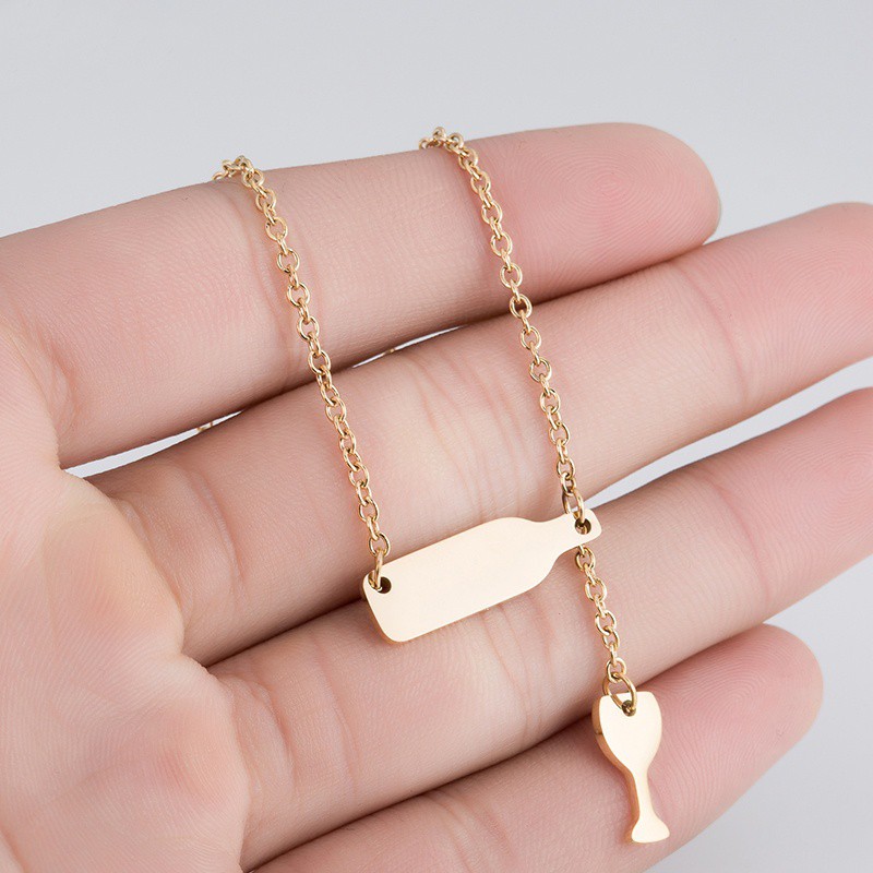 Vòng Cổ Mặt Chai Rượu Bằng Thép Không Gỉ Thiết Kế Độc Đáo Sáng Tạo Cho Nữ
