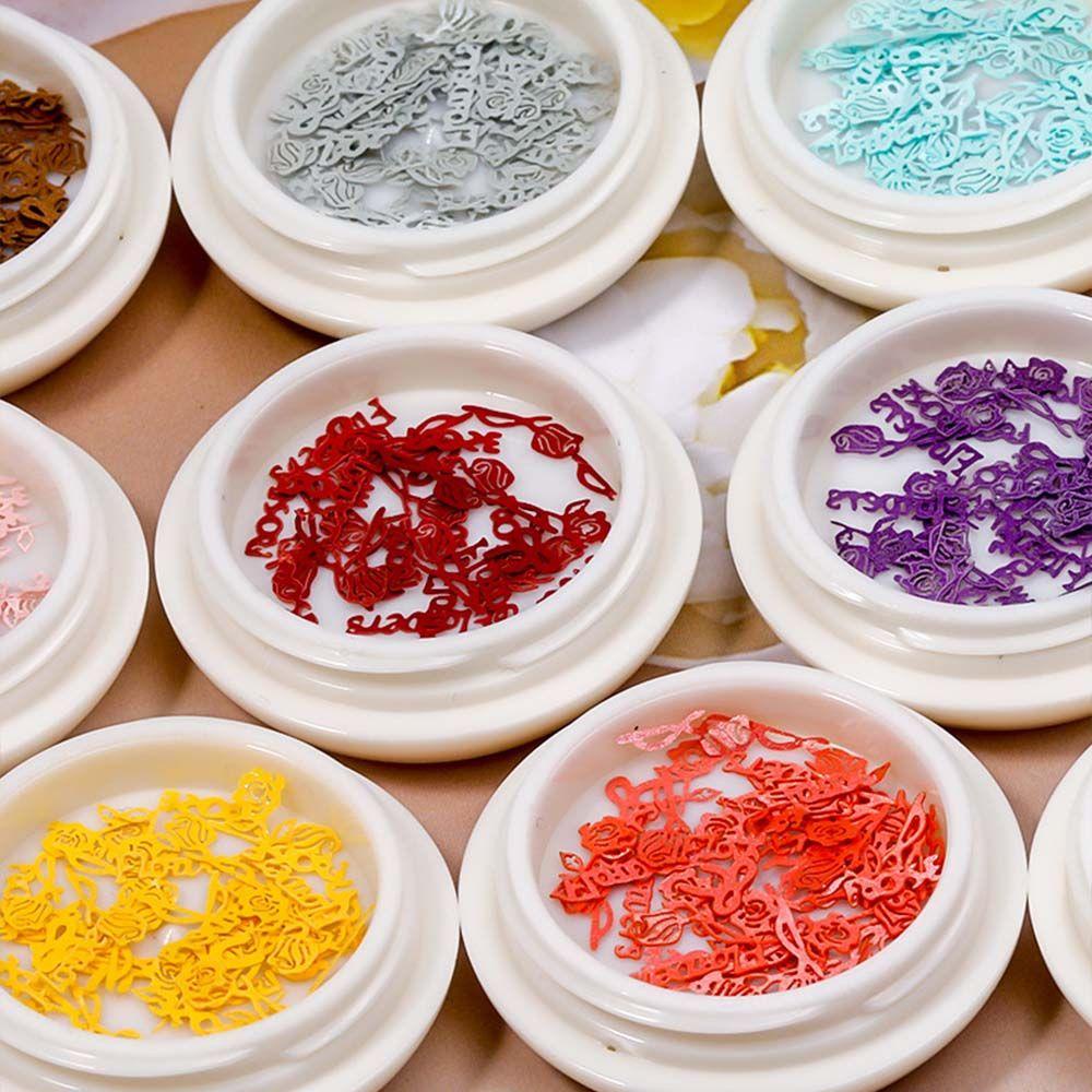 Set 50 Phụ Kiện Trang Trí Móng Tay Nghệ Thuật Hình Hoa Hồng / Hạt Gỗ Siêu Mỏng DIY