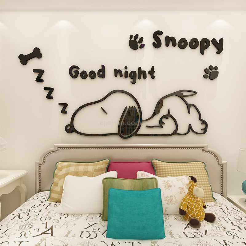 Tranh dán tường mica 3d decor khổ lớn snoopy trang trí mầm non, mẫu giáo, phòng cho bé