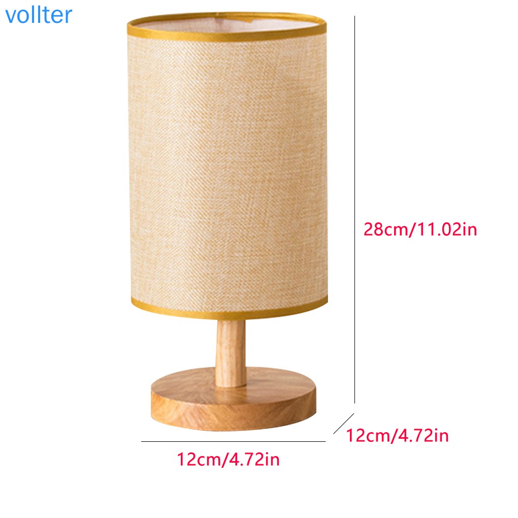 Đèn để bàn có đế bằng gỗ tiện dụng và bền