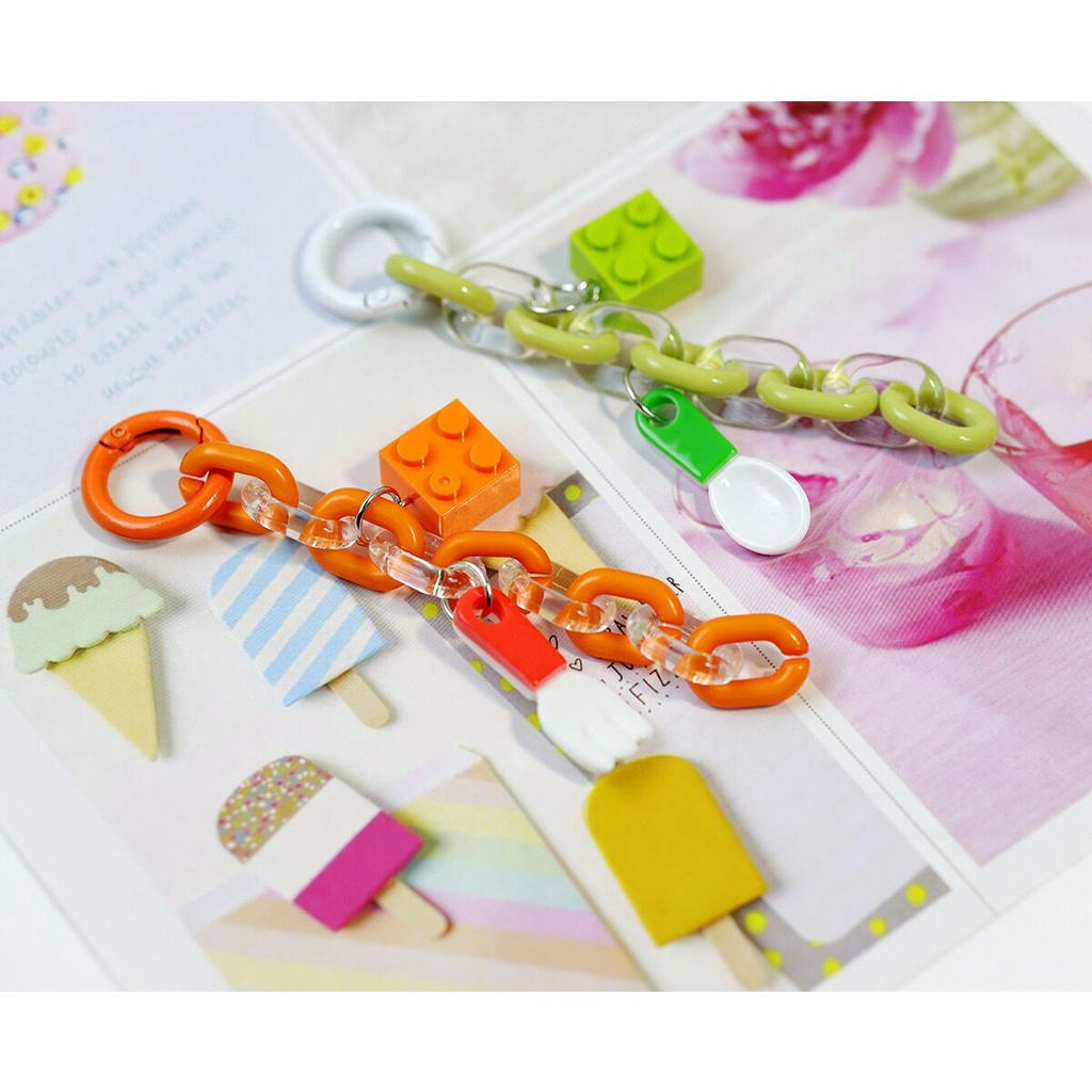 Móc Chìa Khóa Bằng Acrylic In Họa Tiết Hoạt Hình Dễ Thương