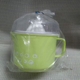 VẮT CAM NHỰA