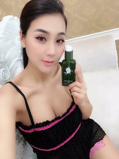 Tinh Chất Vệ Sinh Xuân Hồng