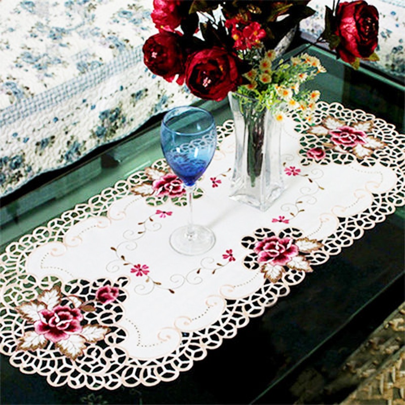 Khăn Trải Bàn Hình Tròn Phối Ren Hoa Phong Cách Vintage Dành Cho Trang Trí Tiệc Cưới