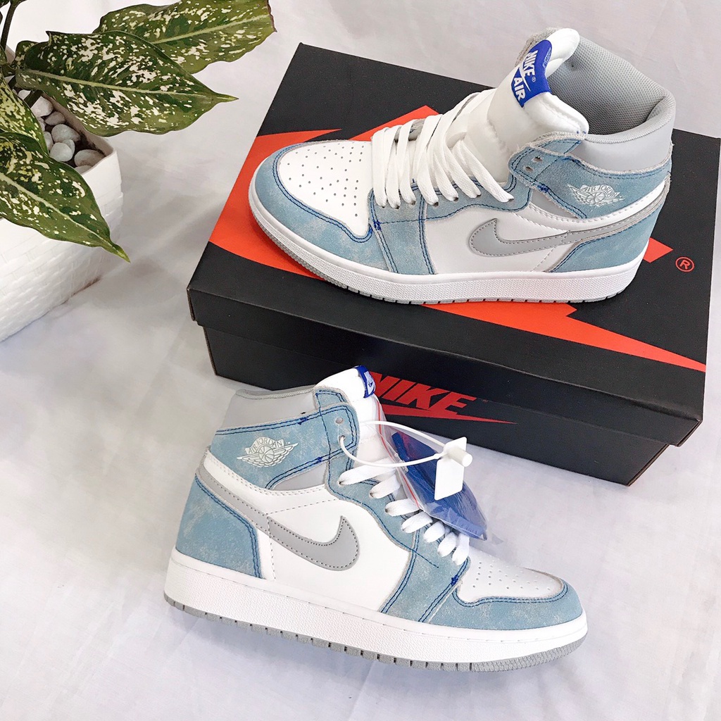 Giày 𝐉𝐨𝐫𝐝𝐚𝐧 1 🎀Free Ship🎀  Giày 𝐚𝐢𝐫 𝐉𝐨𝐫𝐝𝐚𝐧 hyper royal xanh nỉ cao cổ mới, Giày JD1 xanh loang nam nữ hot nhất 2021 | BigBuy360 - bigbuy360.vn
