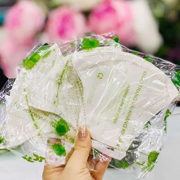 Khẩu trang vải kháng khuẩn TCM | BigBuy360 - bigbuy360.vn