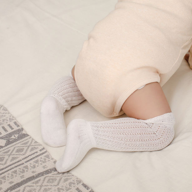 Tất Cao Cổ Vải Cotton Phối Ren Dễ Thương Cho Bé