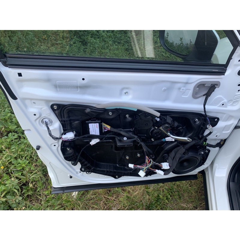Tự động gập gương lên xuống kính cửa Mazda Cx5 Mazda 2,3,6 2015-2019 Hàng cắm giắc