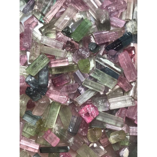 [đá thô] Tinh thể Tourmaline