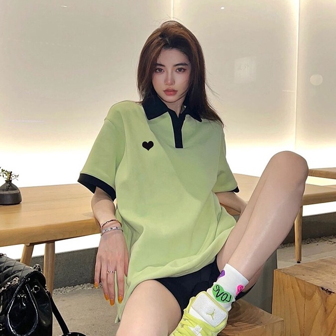 Áo thun polo nữ thêu hình trái tim màu xanh bơ phong cách Hàn Quốc