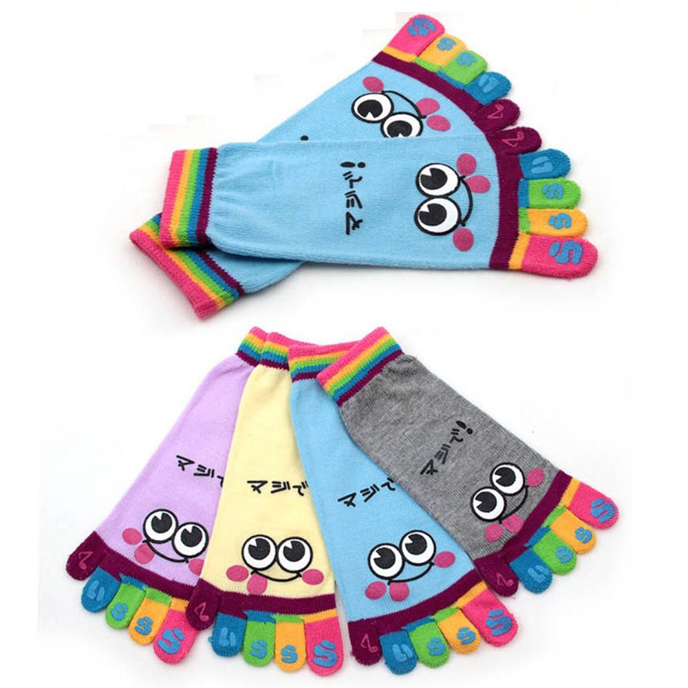 Đôi tất cotton xỏ ngón họa tiết dễ thương dành cho nữ
