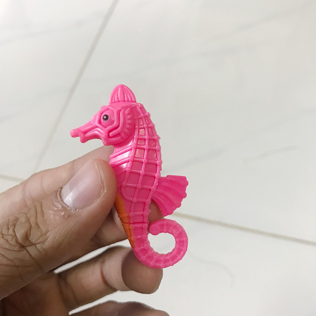 CÁ NGỰA GIẢ TRANG TRÍ HỒ CÁ NON BỘ SIZE 7CM