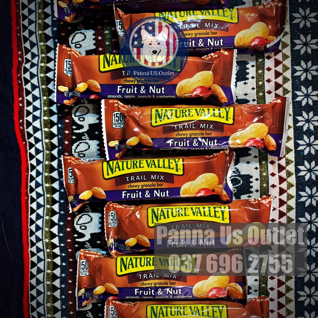 Bánh yến mạch mix trái cây & đậu phộng sấy khô NATURE VALLEY FRUIT & NUT CHEWY GRANOLA BAR, TRAIL MIX 1,6kg