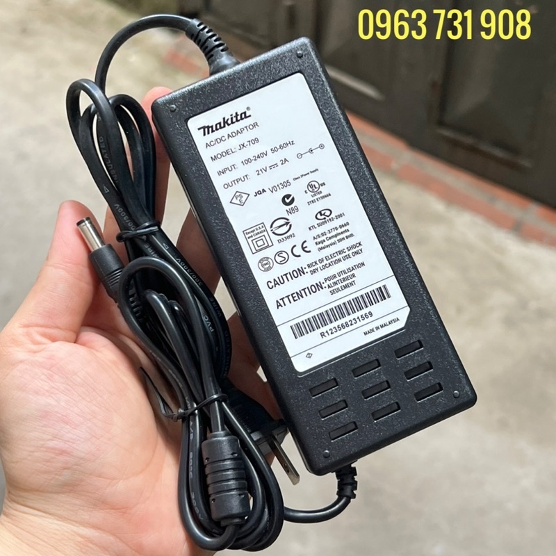 Sạc pin máy khoan cầm tay 21V-2A loại tốt bảo hành 12 tháng