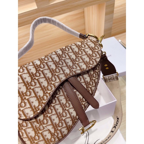 Túi xách Diỏr yên ngựa hàng thêu sz 20 và 25 order xưởng