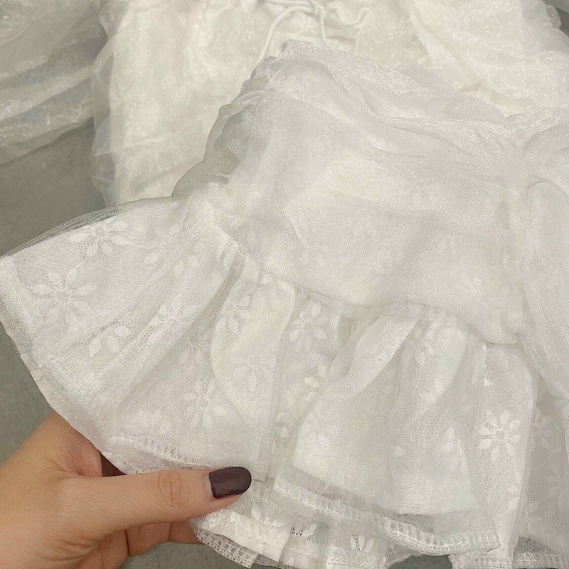 Đầm Trắng CHIC DRESS thiết kế tiểu thư búp tay bồng chất liệu vải hoa cotton & voan kiếng tone trắng nhẹ nhàng