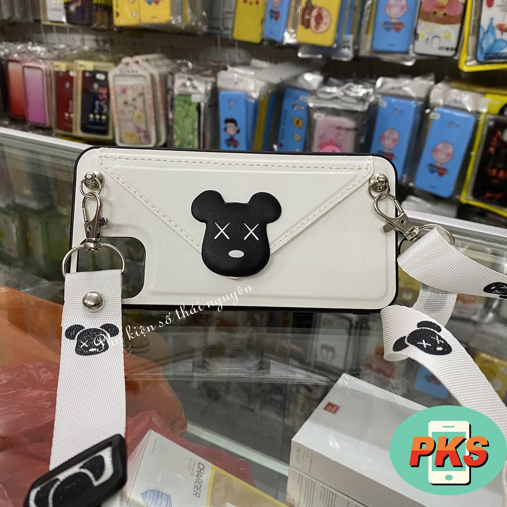 Ốp Lưng Iphone gấuKaws Ví Da Kèm Dây Đeo Ngăn Đựng Tiền Thẻ Atm 7plus x xsmax 11 11promax 12 12pro 12promax 13 13promax