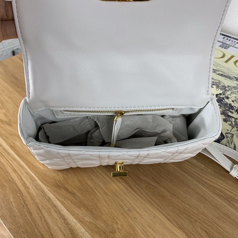 Túi xách Dior Caro màu trắng size 20cm