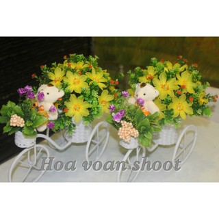 Xe hoa cúc bằng voan