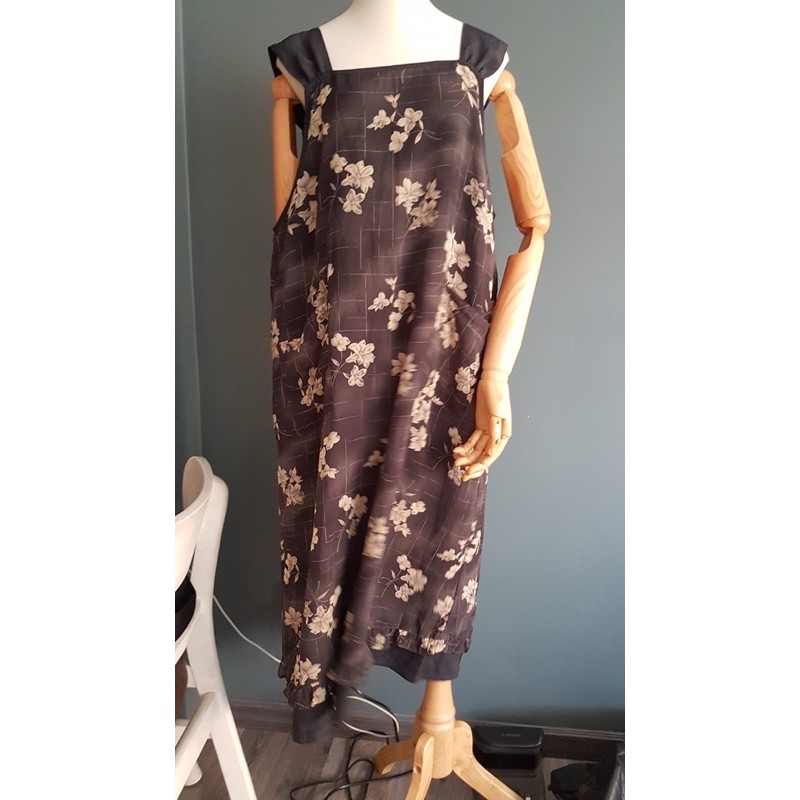 thanh lý ma nơ canh gỗ giá 990k mới 100% mình sale 5/5 còn 890k luôn cho ai quan tâm, sản phẩm chưa qua sử dụng mua về
