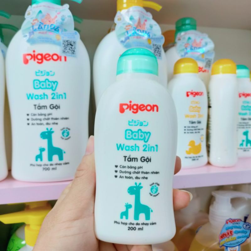 Sữa tắm gội pigeon 700ml, tặng kèm gấu bông