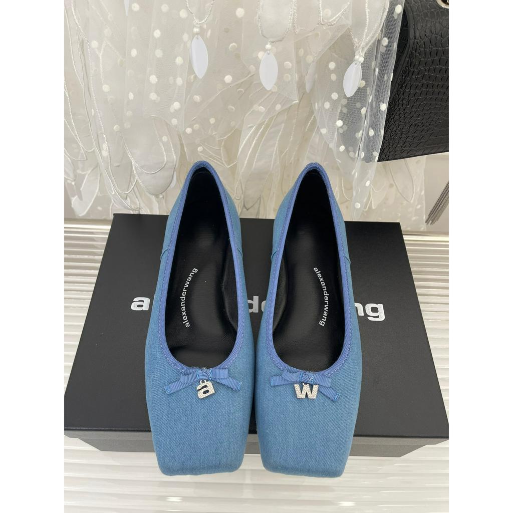 Giày búp bê thời trang cao cấp thương hiệu Alexander Wang thiết kế mũi vuông độc đáo, hiện đại