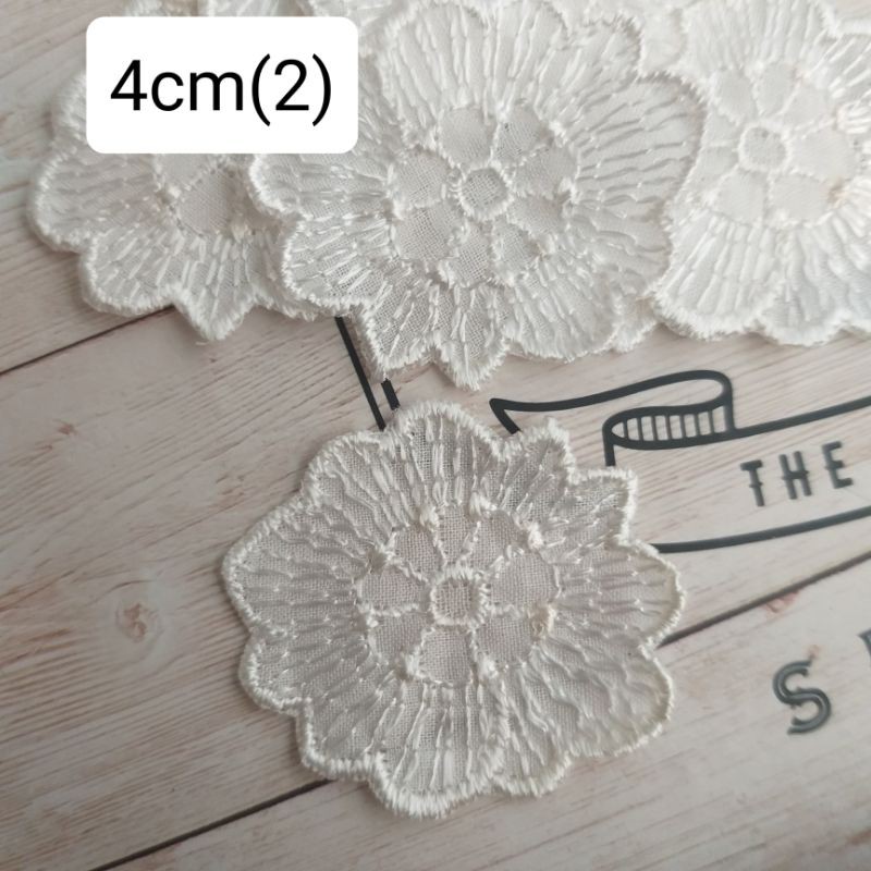 Hoa thêu trang trí thủ công  ,size 1.7 cm  đến 7cm.