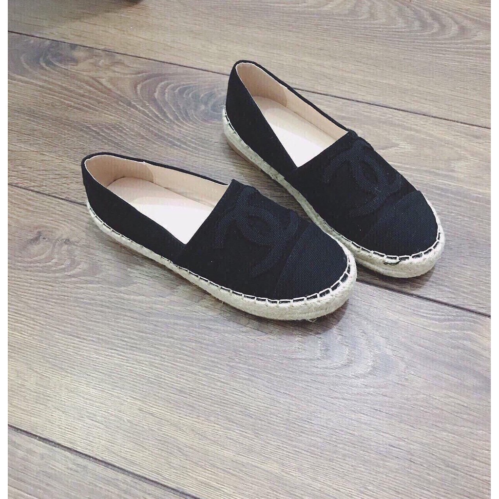 GIÀY SLIP ON VIỀN CÓI CHẤT THÔ CHỮ X - 2P