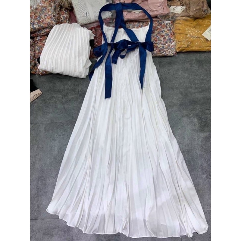 Đầm maxi dập ly hở lưng phối dây | BigBuy360 - bigbuy360.vn