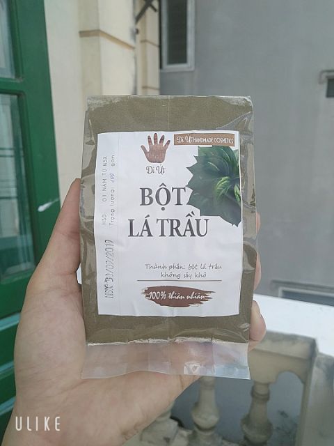 Bột lá trầu không nguyên chất giúp giảm mụn nám, xông hơ sau sinh