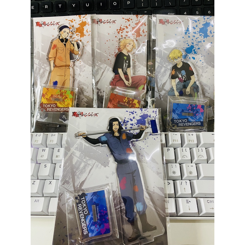 Mô hình acrylic Tokyo Revengers standee ver thợ sơn Chifuyu Mikey Baji Mitsuya