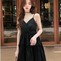 Đầm 2 dây xếp li có dây buộc eo