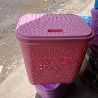 Giỏ hoa có nắp