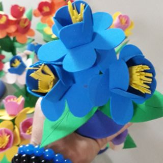 Hoa trang trí góc đồ dùng mầm non