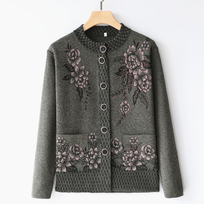 2023_Áo Len Cài Cúc Hoa Đính Đá Tặng Mẹ