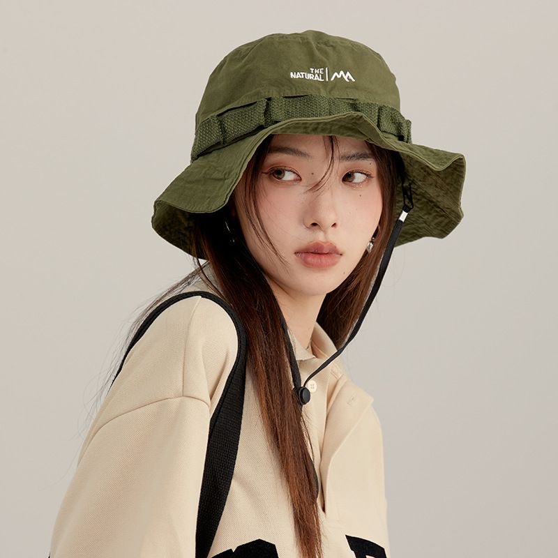 MŨ TAI BÈO THÊU CHỮ CÁ TÍNH HOT TREND