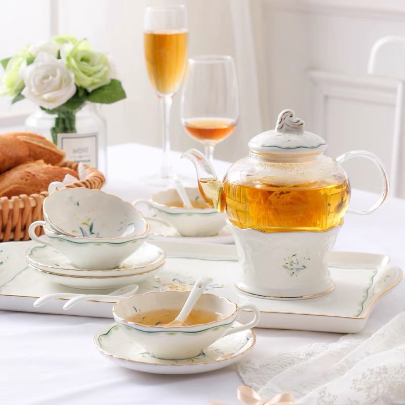 Bộ Ấm Chén Pha Trà Hoạ Tiết Hoa Nhí Kèm Khay Siêu Đẹp