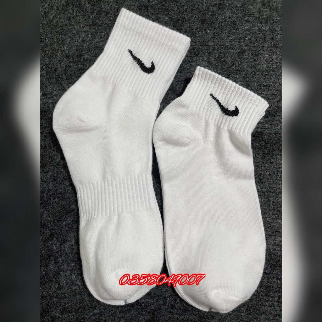 tất cổ ngắn  thời trang NaiKi Uniex