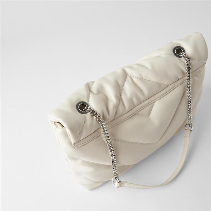 TÚI XÁCH DA ZARA XUẤT DƯ TUỒN NỮ CHẦN BÔNG ĐEN TRẮNG