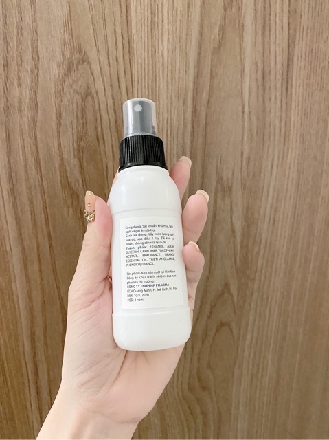 Xịt rửa tay khử mùi diệt khuẩn 100ml