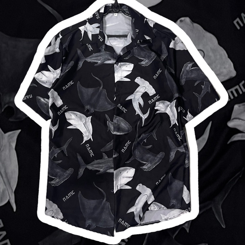Áo sơ mi tay ngắn hoạ tiết cá mập