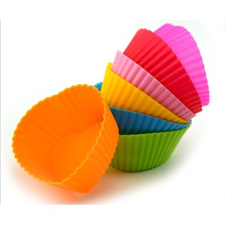 Set 10 khuôn cupcake silicon mẫu Tim