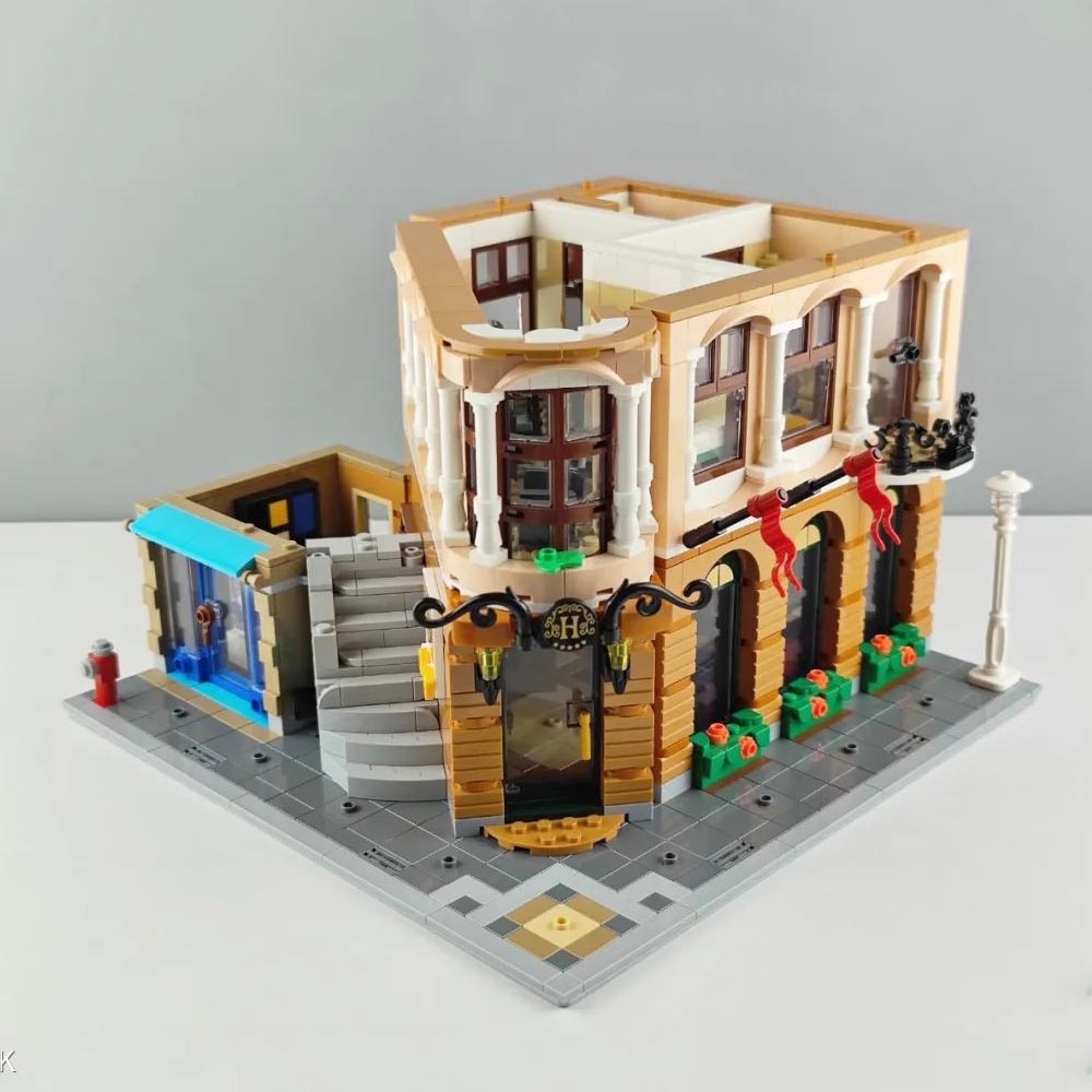 Đồ chơi giáo dục Lắp ráp Mô hình xếp hình khách sạn 63336 Boutique Hotel Fit 10297