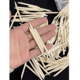 Cây chấm khóe móng, là mép móng, lấy keo gắn móng giả