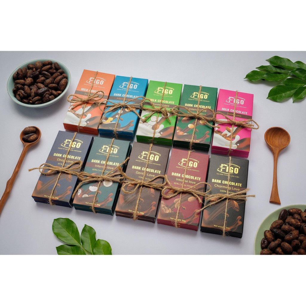 [ƯU ĐÃI] Combo 4 thanh Kẹo Socola sữa, Milk Chocolate Hạnh nhân + Hạt điều + Dừa + Hạt cacao 50% Cacao Hộp 50g Figo