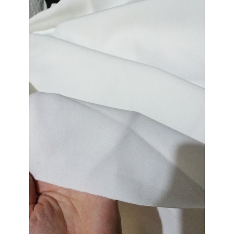 vải trắng may vest, quần tây(100k/kg 2.2m)