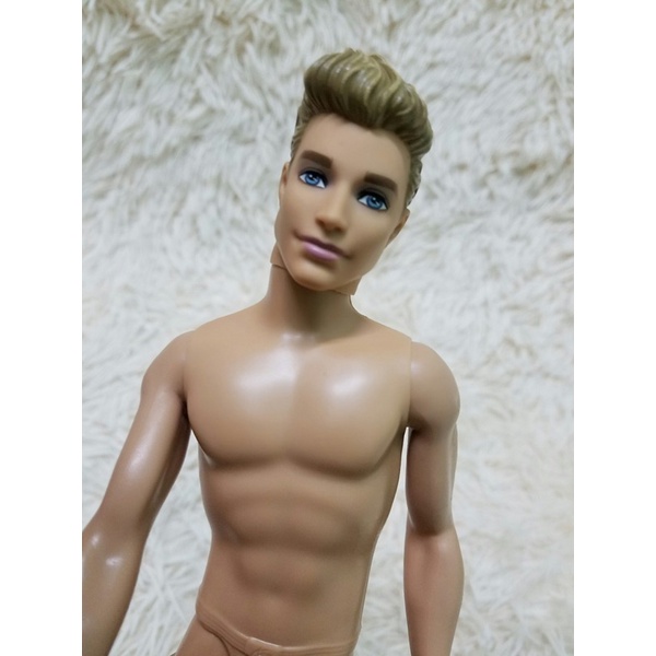 Búp bê Ken chính hãng Mattel trầy nhẹ